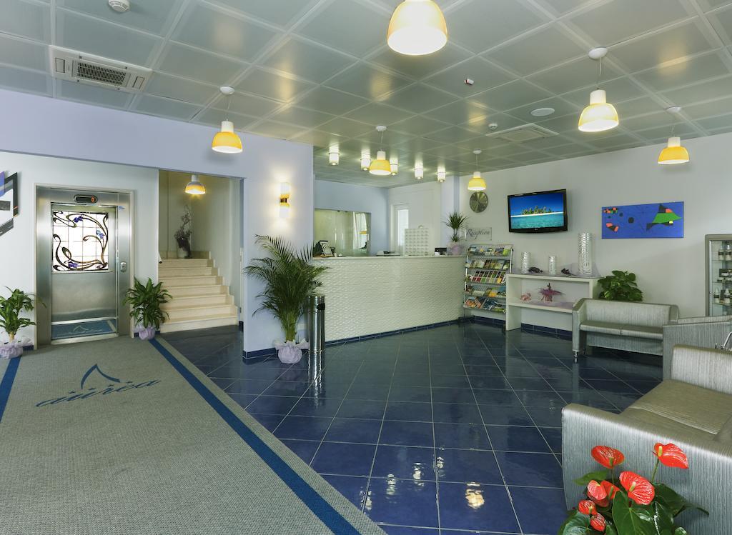 Фото Aurea Hotel Tortoreto Lido