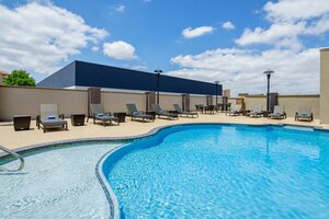 Гостиница Holiday Inn Express & Suites Lubbock Central - Univ Area, an Ihg Hotel