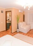 Megapolis (Nikitinskaya Street, 21), short-term housing rental