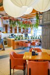 Socials Alpomish (Beruniy Street, 41) ، مطعم