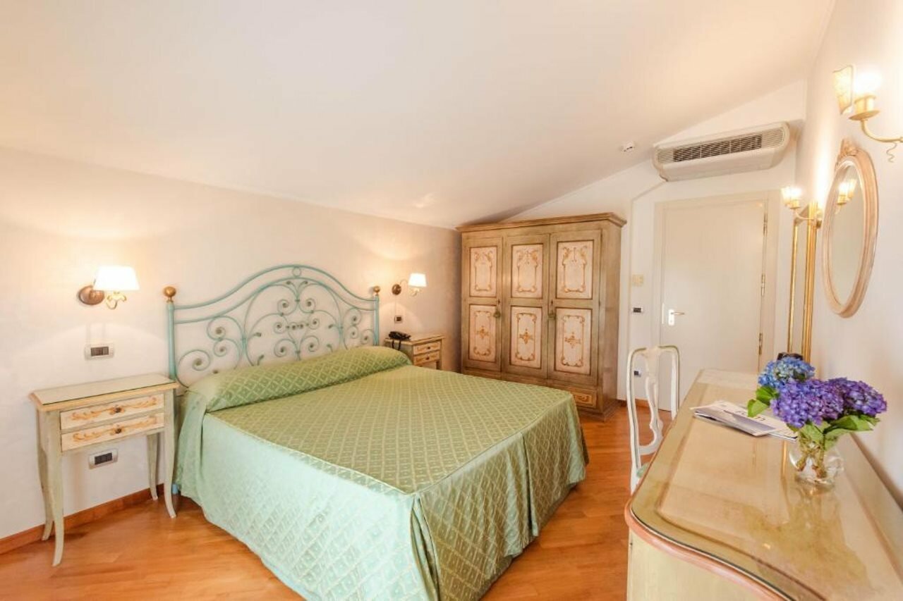 Фото Hotel Belvedere