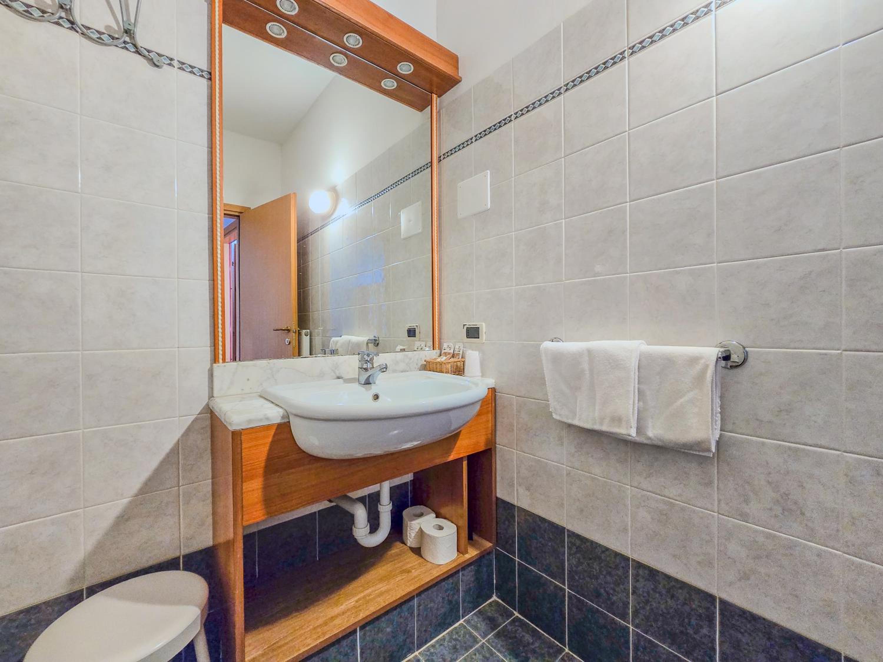 Фото Aparthotel Englovacanze