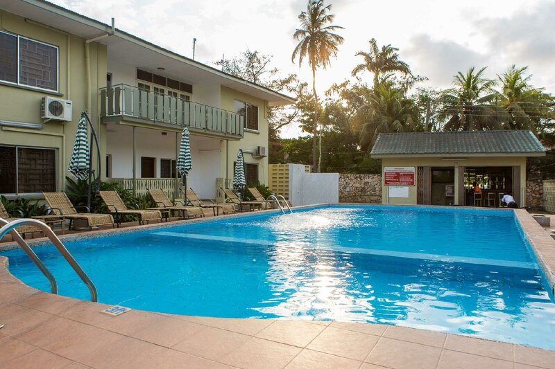 Гостиница Sunlodge Hotel в Аккре