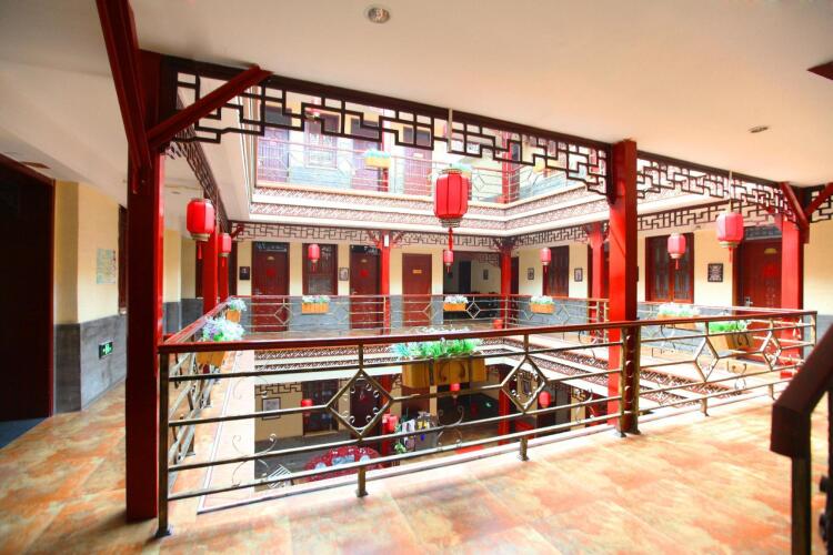 Фото Beijing Hyde Courtyard Hotel