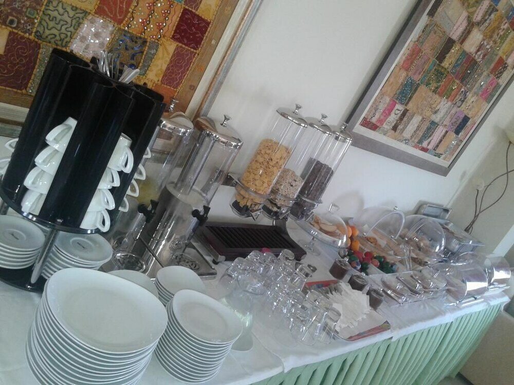 Фото Finiki Plaza