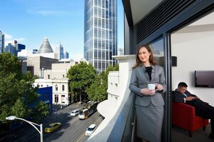 Гостиница City Edge on Elizabeth