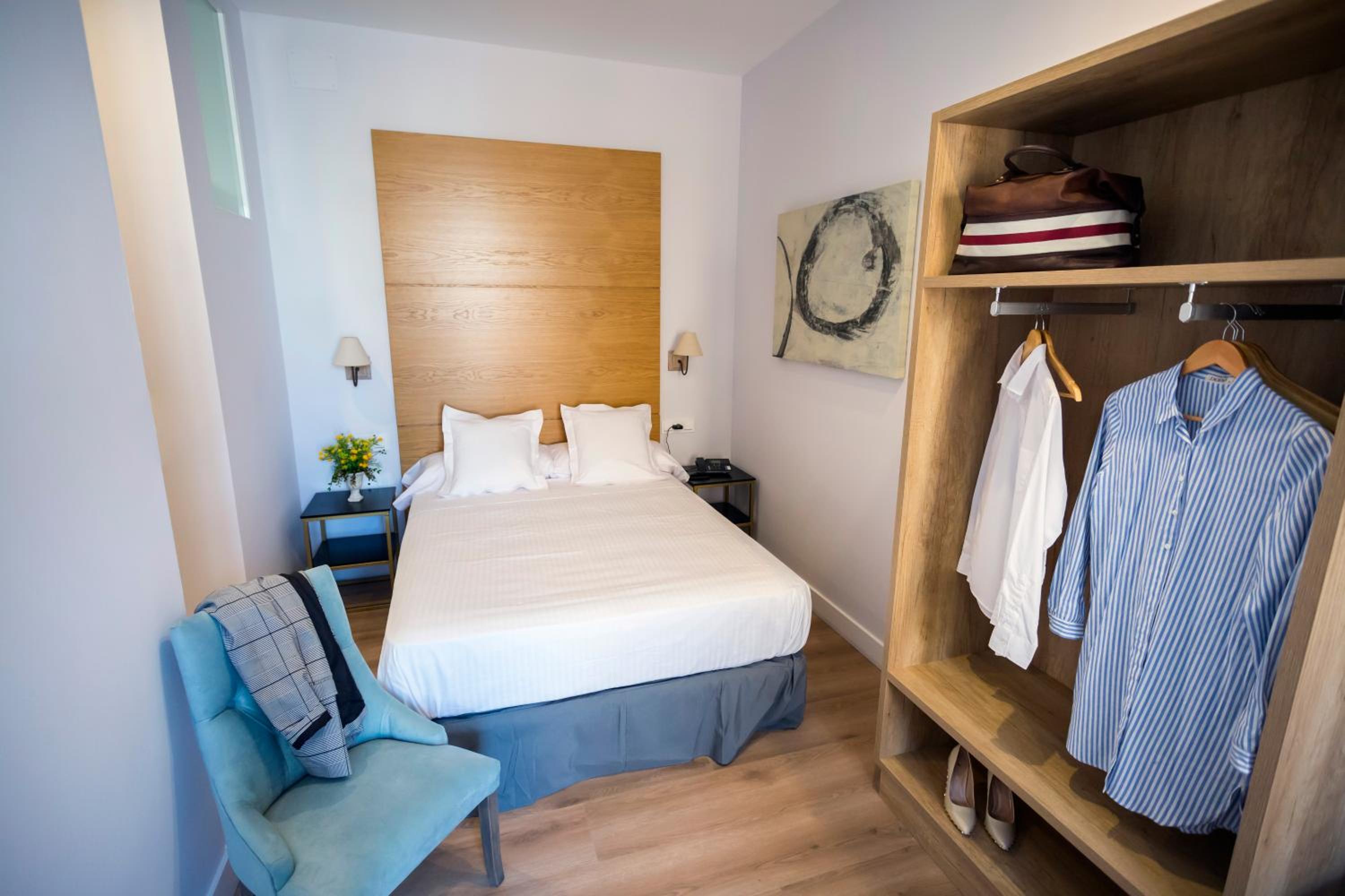 Фото Casa de la Merced Suites