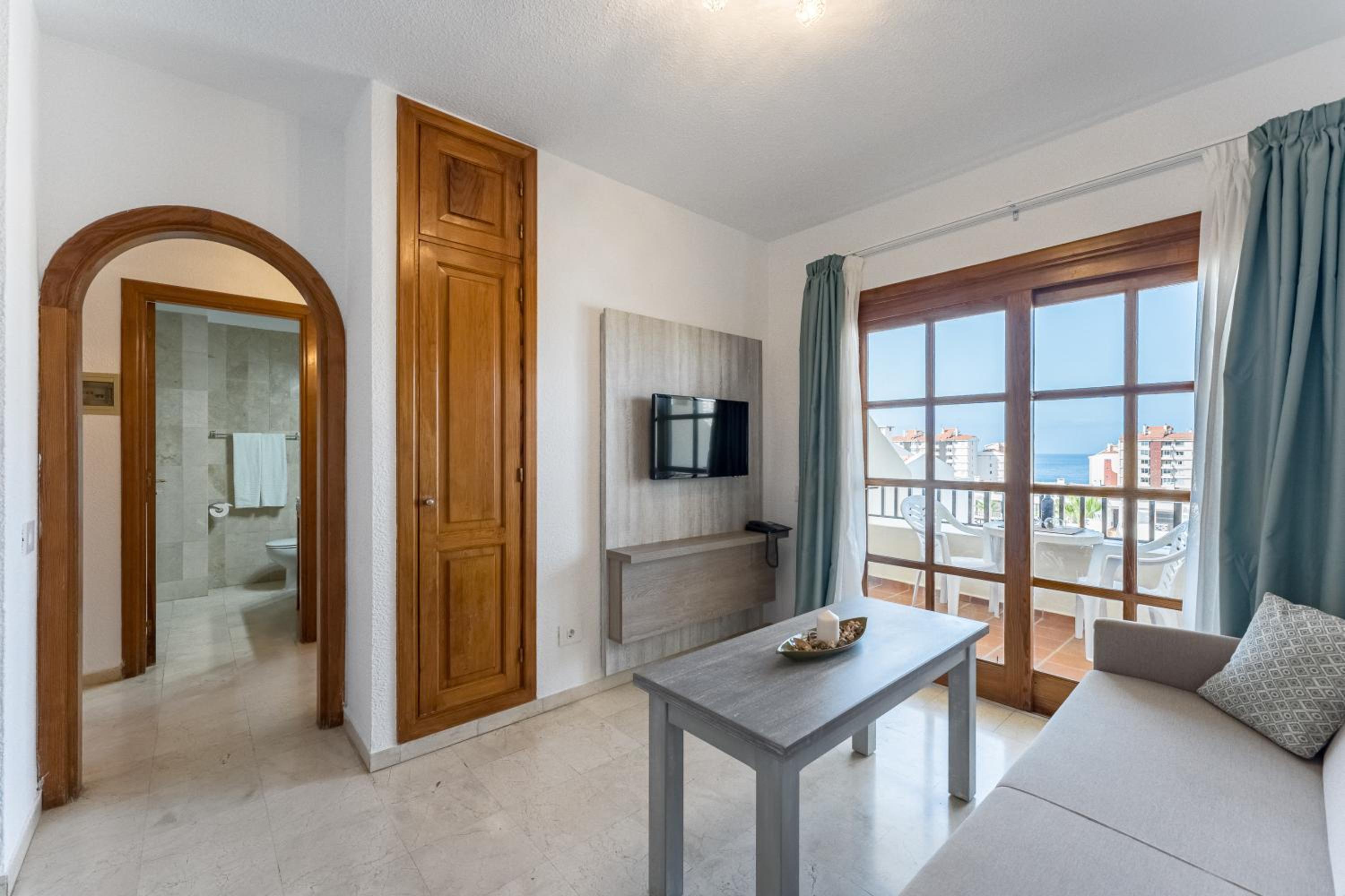 Фото Klayman Olivina Aparthotel