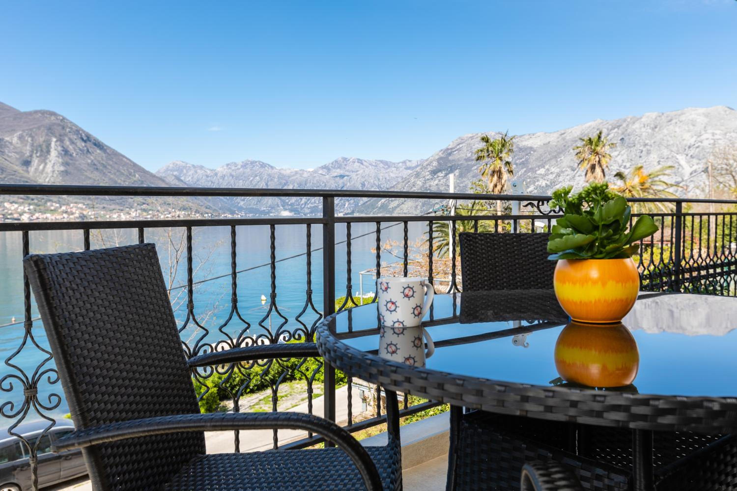 Фото Apartments Miramar