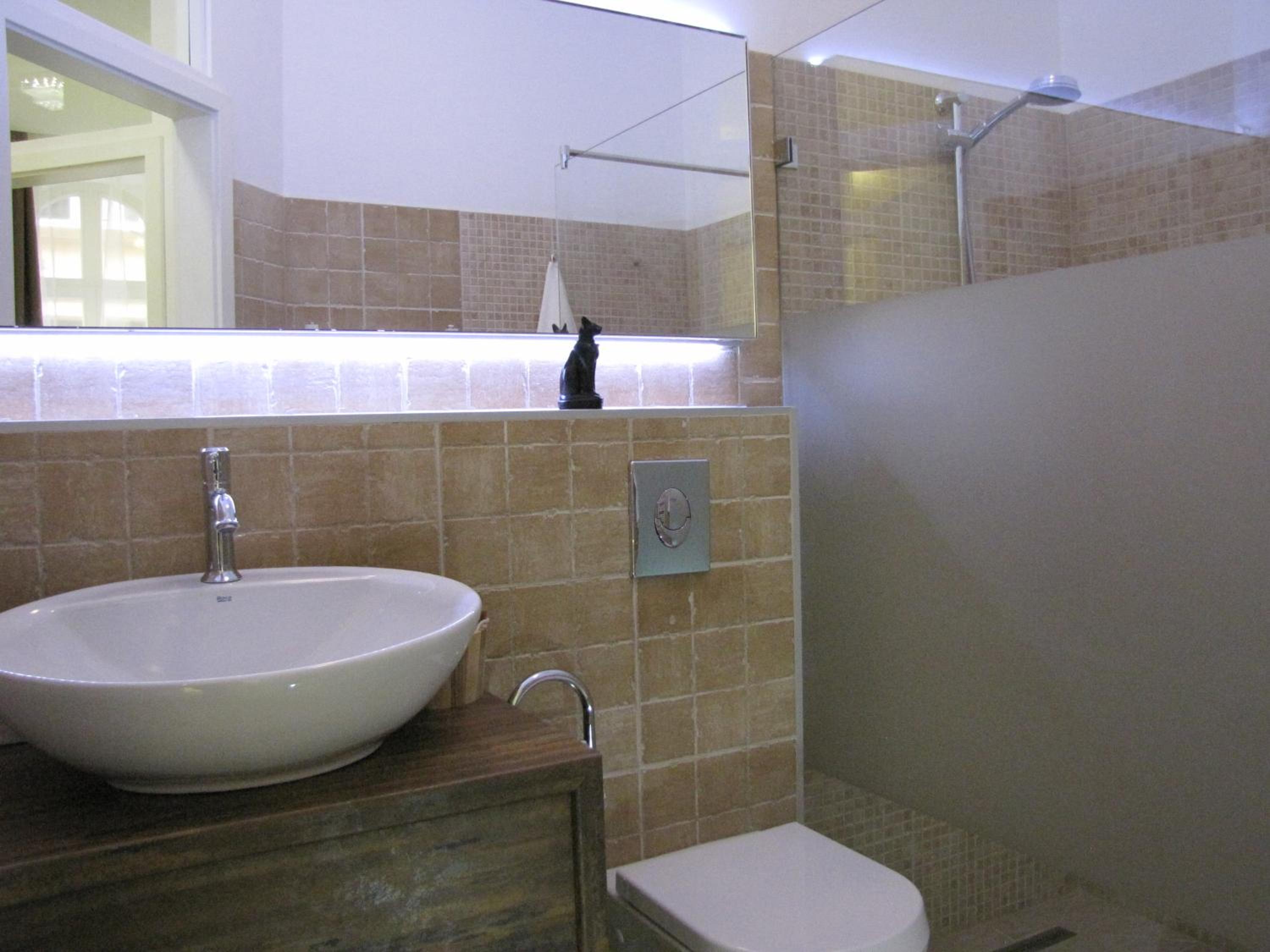 Фото Oasis of Downtown