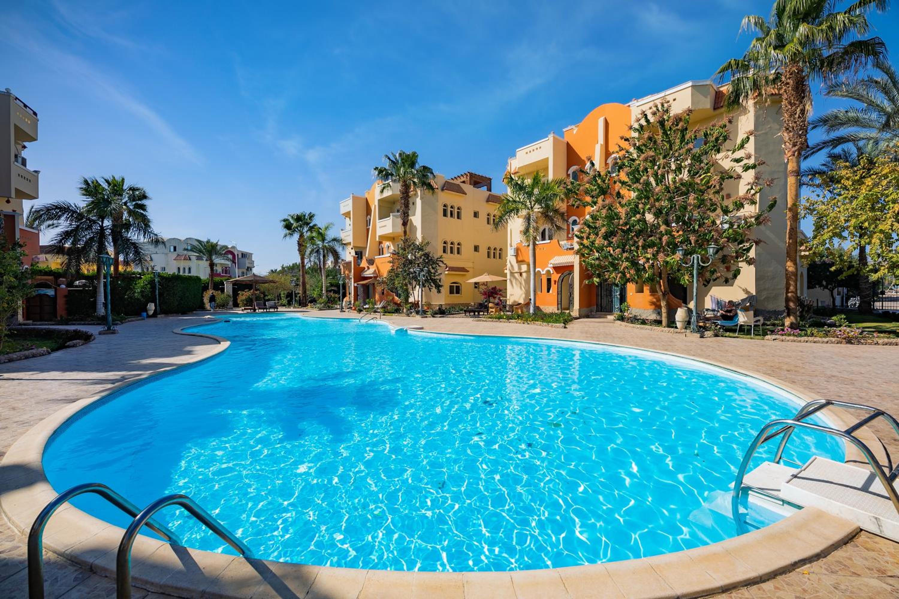 Фото Апартаменты Green Garden Resort