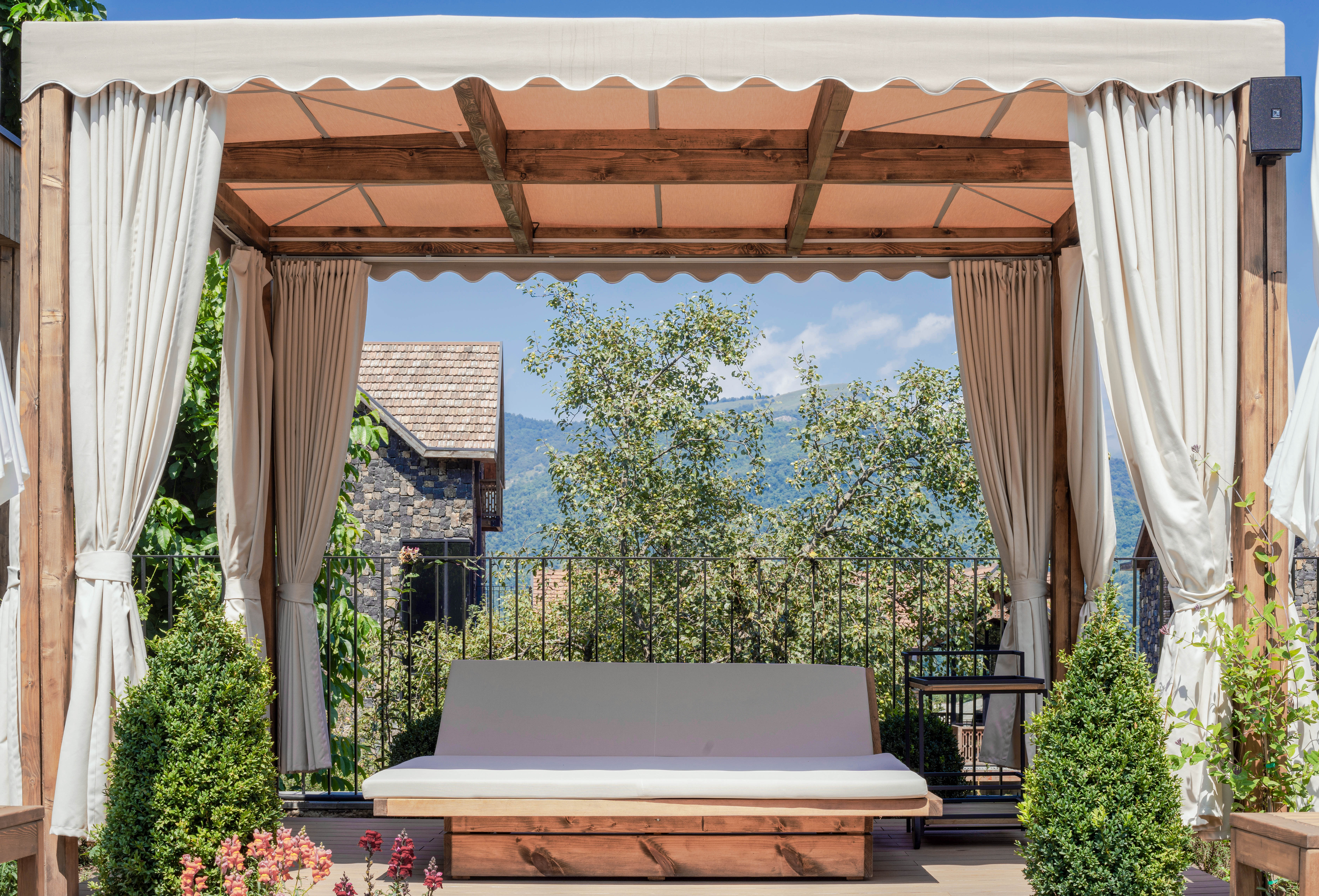 Фото Dilijani Tun