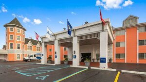 Гостиница Best Western Greenfield Inn
