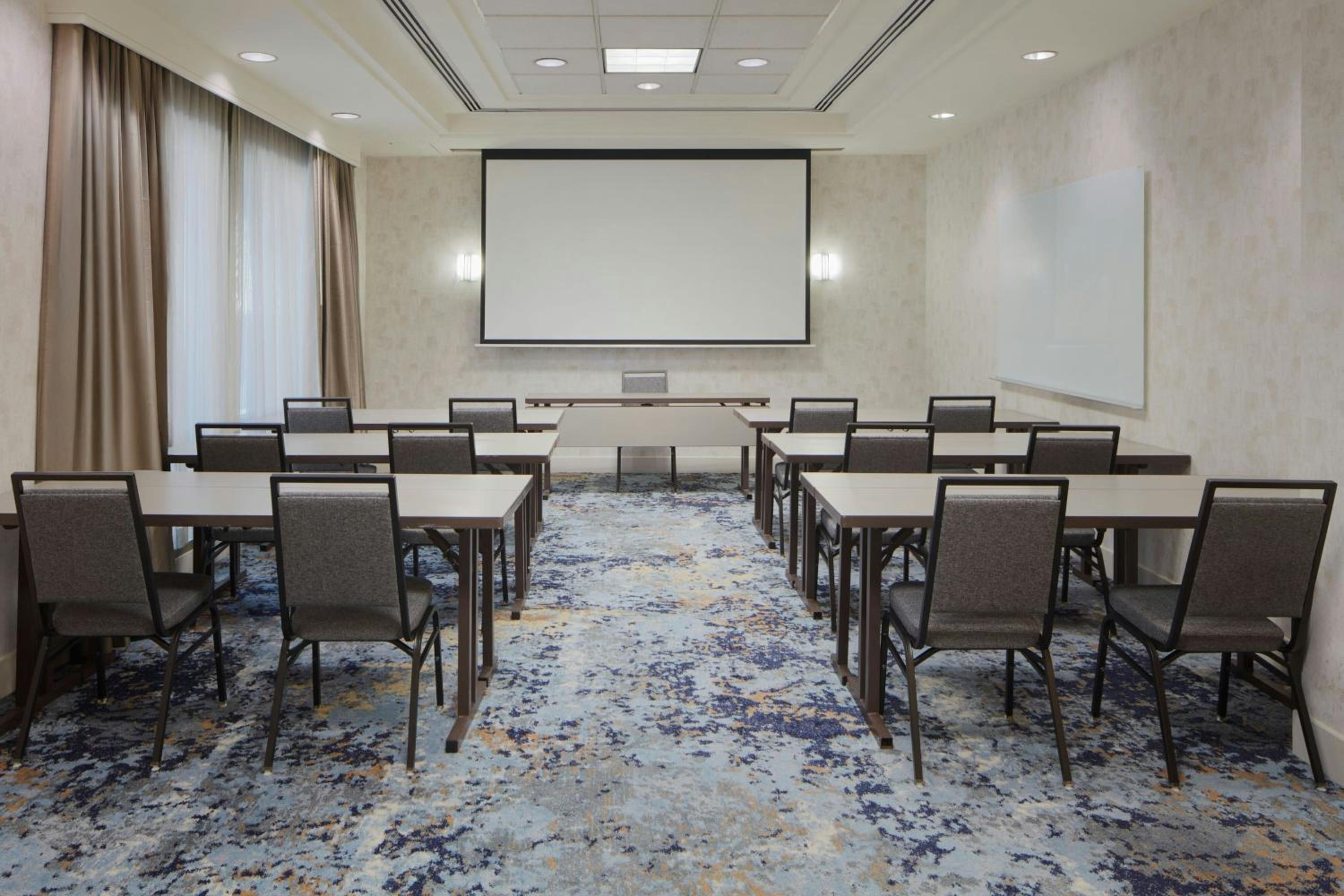 Фото Residence Inn by Marriott Arlington Courthouse