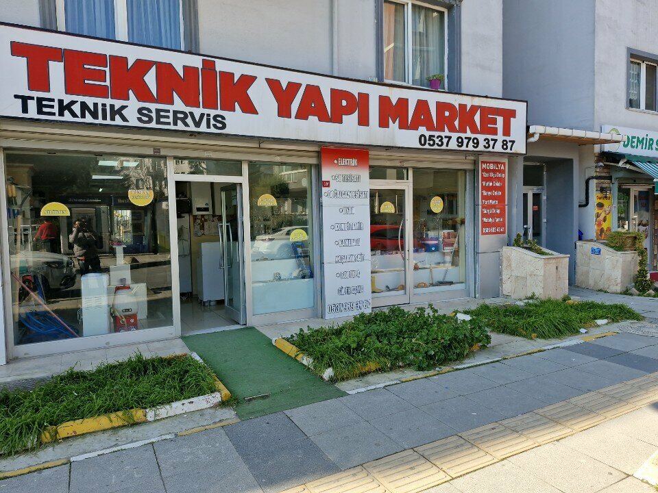 Hardware store Technical Construction Market, Istanbul, photo