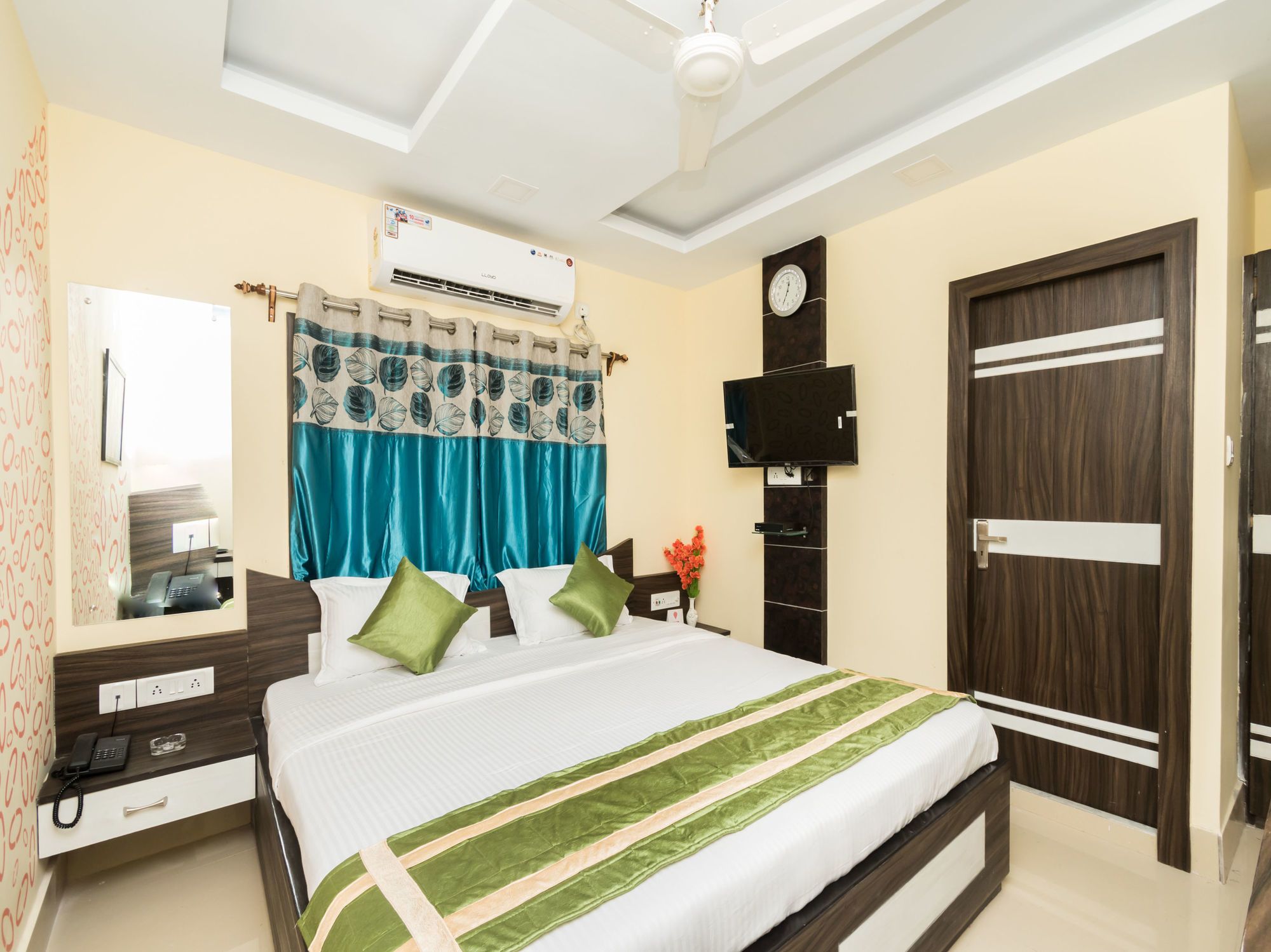 Фото Oyo 10275 Dreamland Guest House