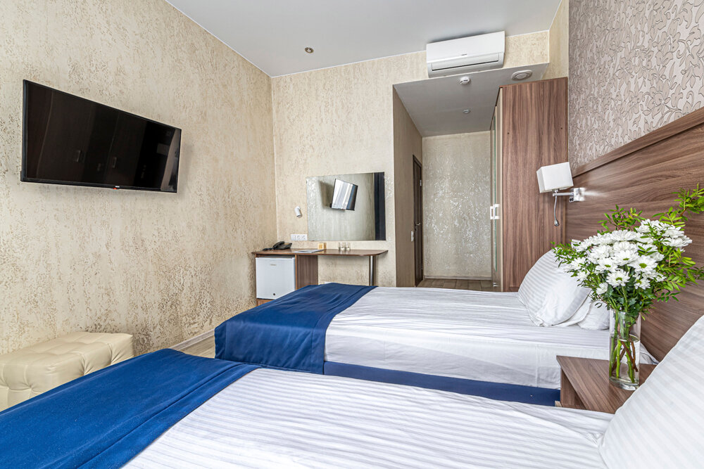 Фото Династия