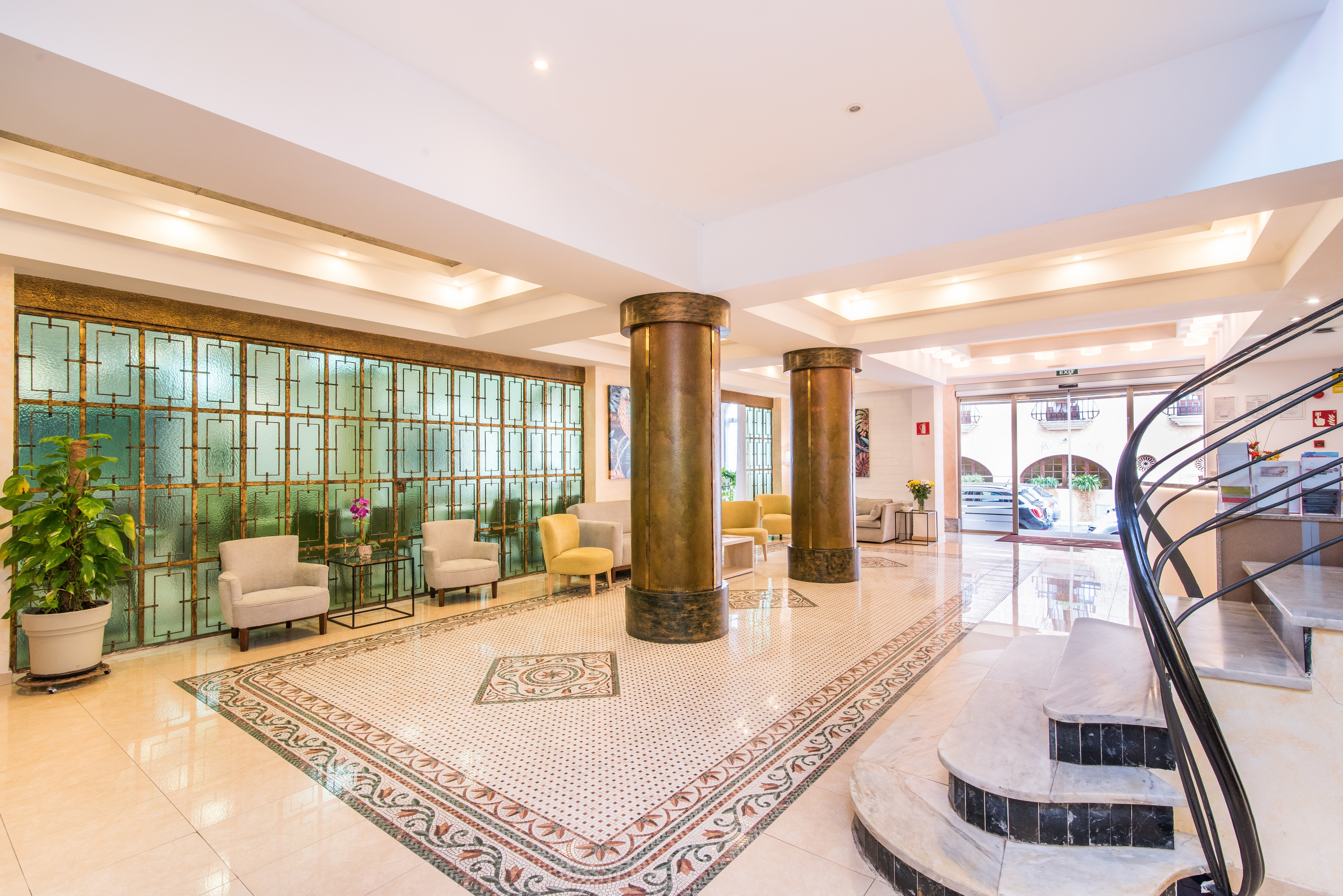 Фото Hotel Baviera