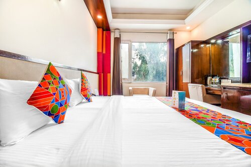 Гостиница FabHotel Marble Arch Karol Bagh в Дели