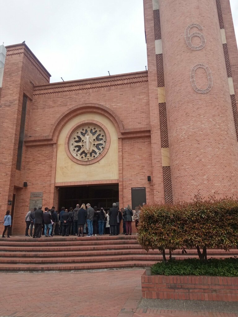 Religious organization Parroquia Cristo Rey, Bogota, photo