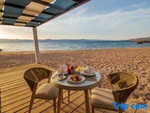 Гостиница Luxotel Aqaba Beach Resort & SPA Hotel
