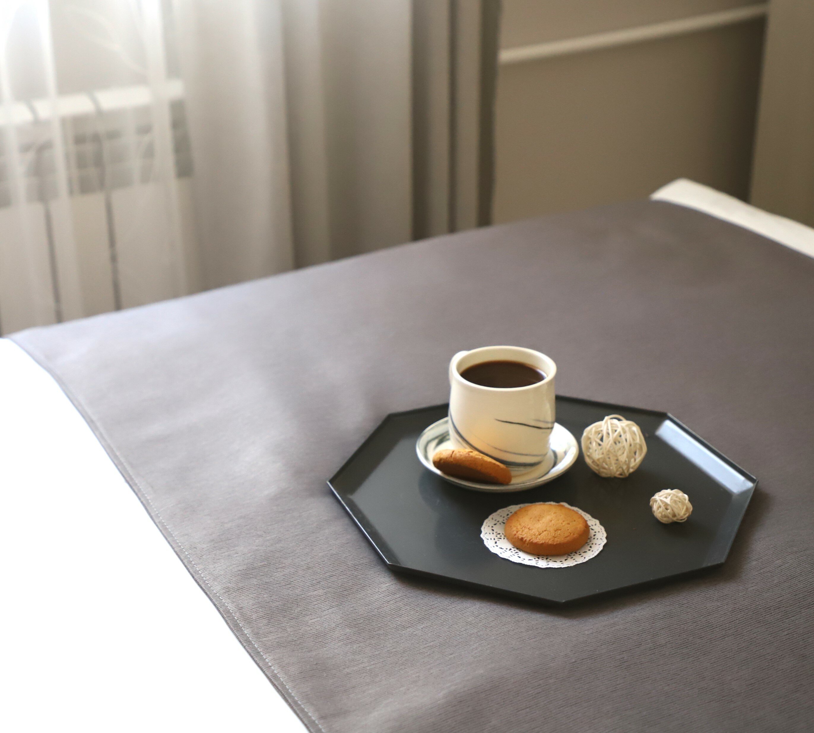 Фото Подкова на проспекте Губкина 1/4