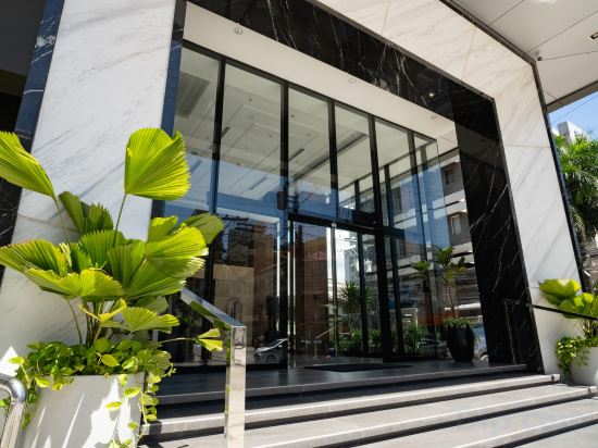 Фото Amber Hotel-Cebu