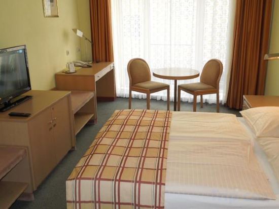 Фото Continental Hotel-Pension