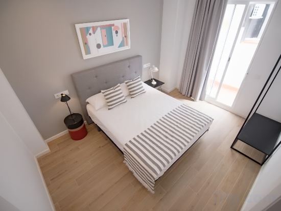 Фото Líbere Valencia Abastos Serviced Apartments