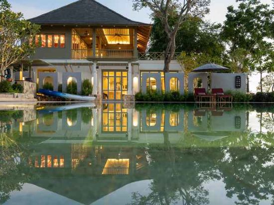 Фото Charras Bhawan Hotel and Residences