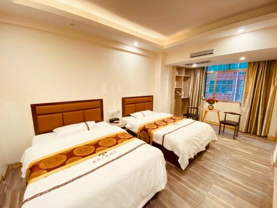 Hotel Fuyang Aishang Theme Hotel, Hunan, photo