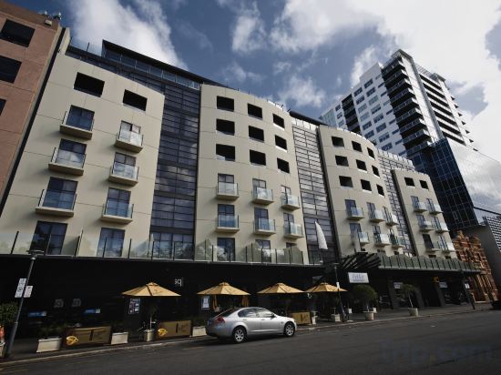 Фото Mantra Hindmarsh Square