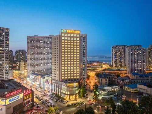 Гостиница Leewan Hotel в Даляне