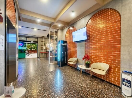 Фото Plaai Plus Hotel Rayong