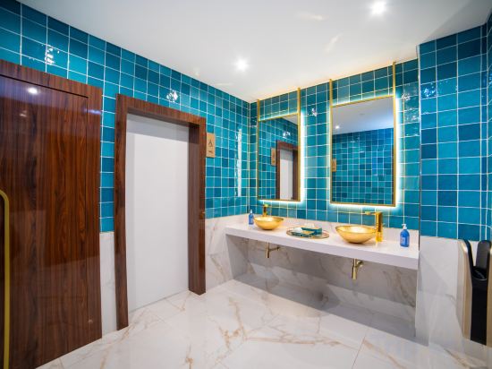 Фото VIP Executive Suites do Marquês Hotel