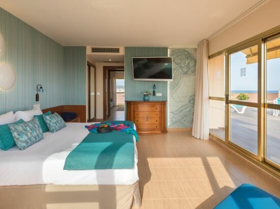 Фото htop Amaika Adults Only