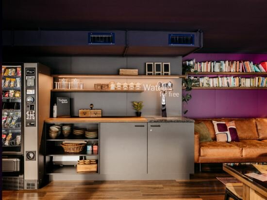 Фото Capsule Hotel - Lucerne Old Town