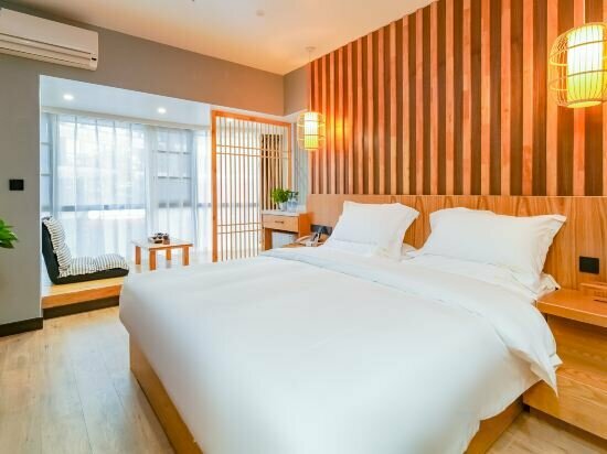 Hotel Bai Yun Shang Inn Home Stay, Guiyang, photo
