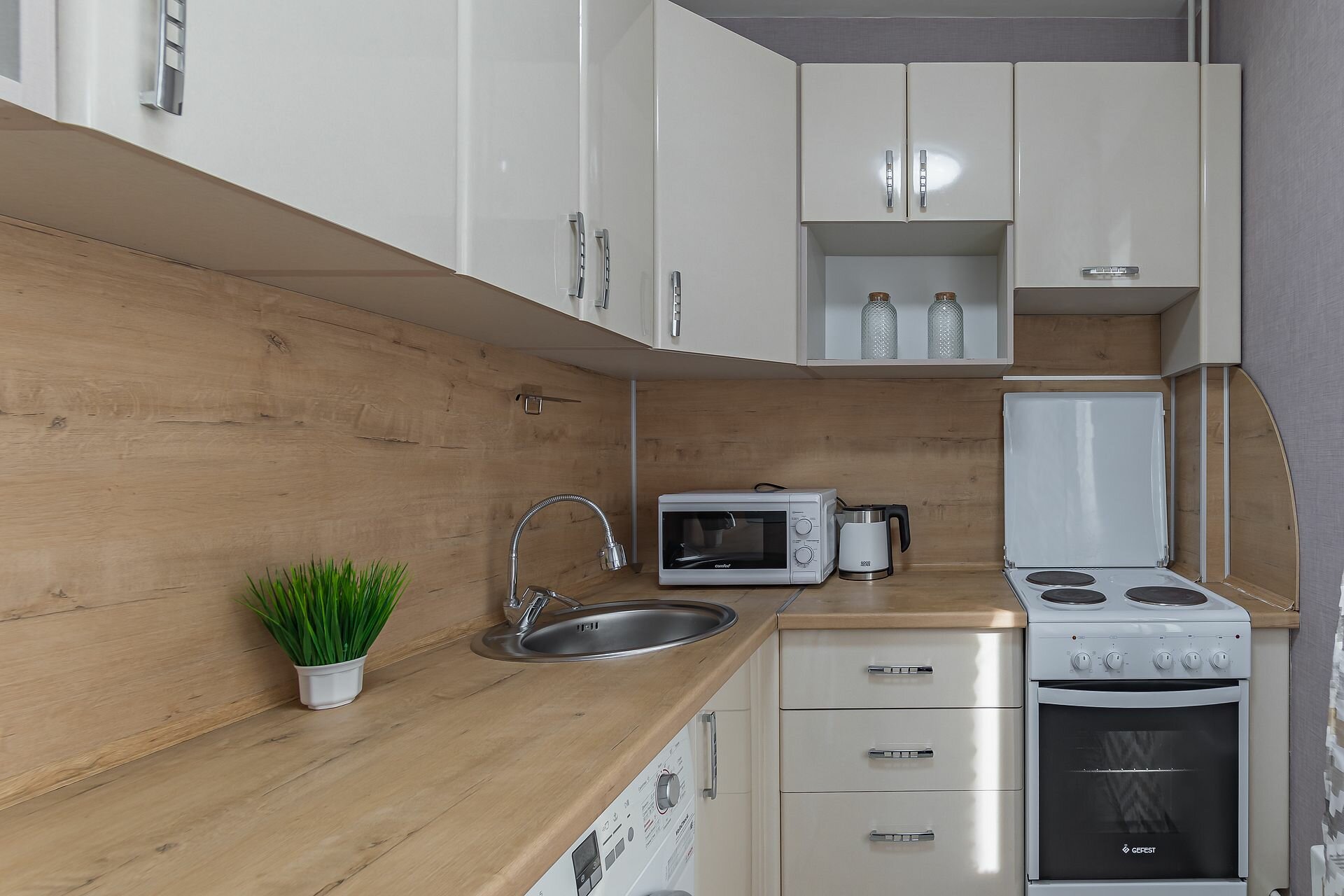 Фото Strelka на улице Бурнаковская 105