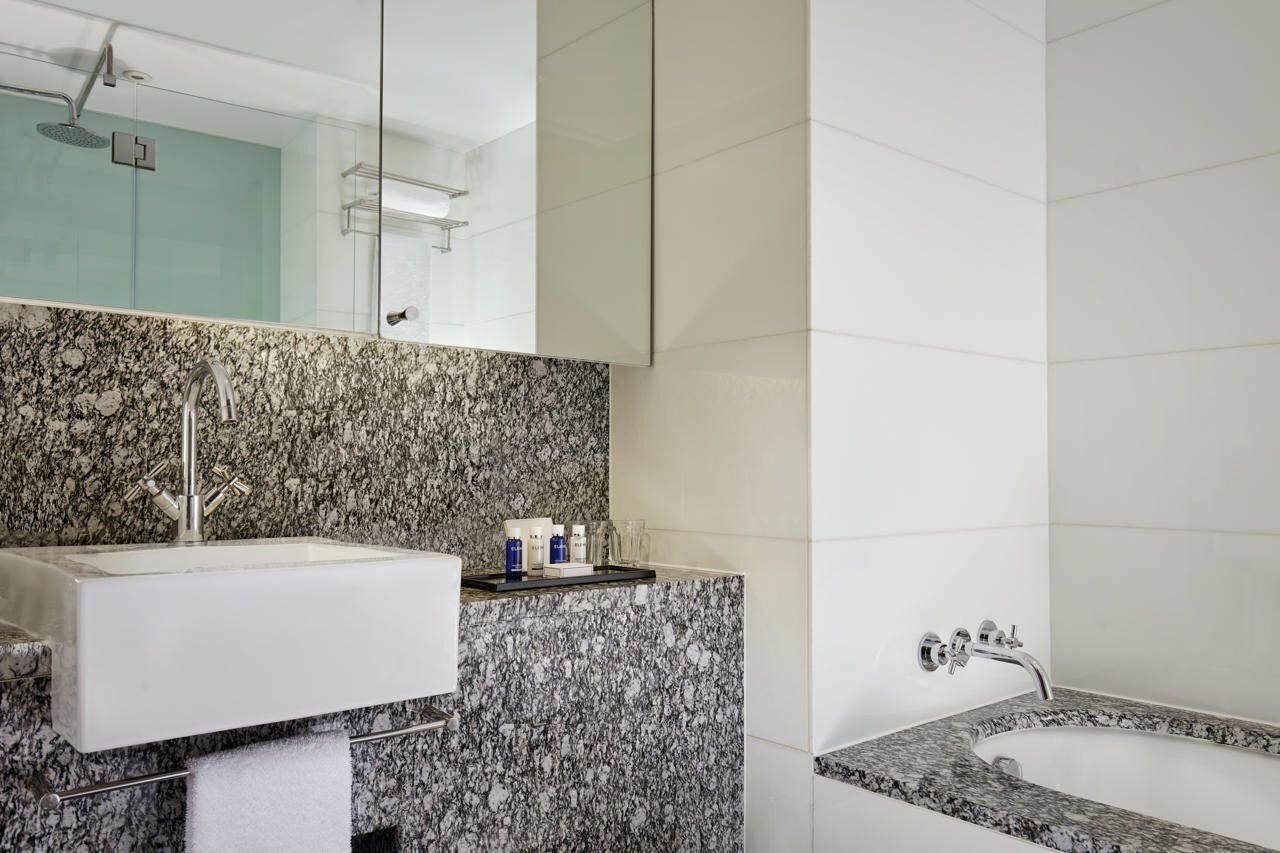 Фото Park Plaza County Hall London