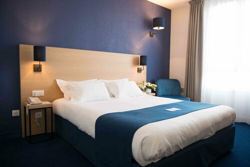 Гостиница Best Western Hotel Le Sud в Маноске