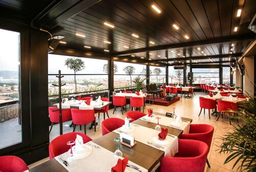 Гостиница Ramada by Wyndham Isparta в Ыспарте