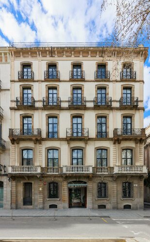 Гостиница Hotel Medinaceli в Барселоне