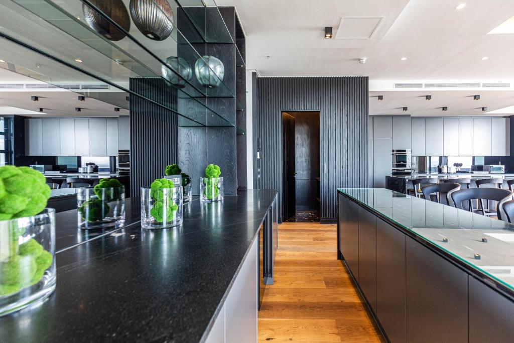 Фото 115155273880