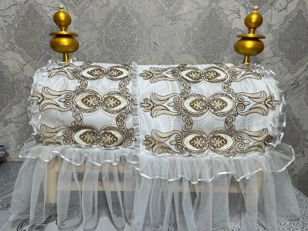 Kids furniture Beshik, Bukhara, photo