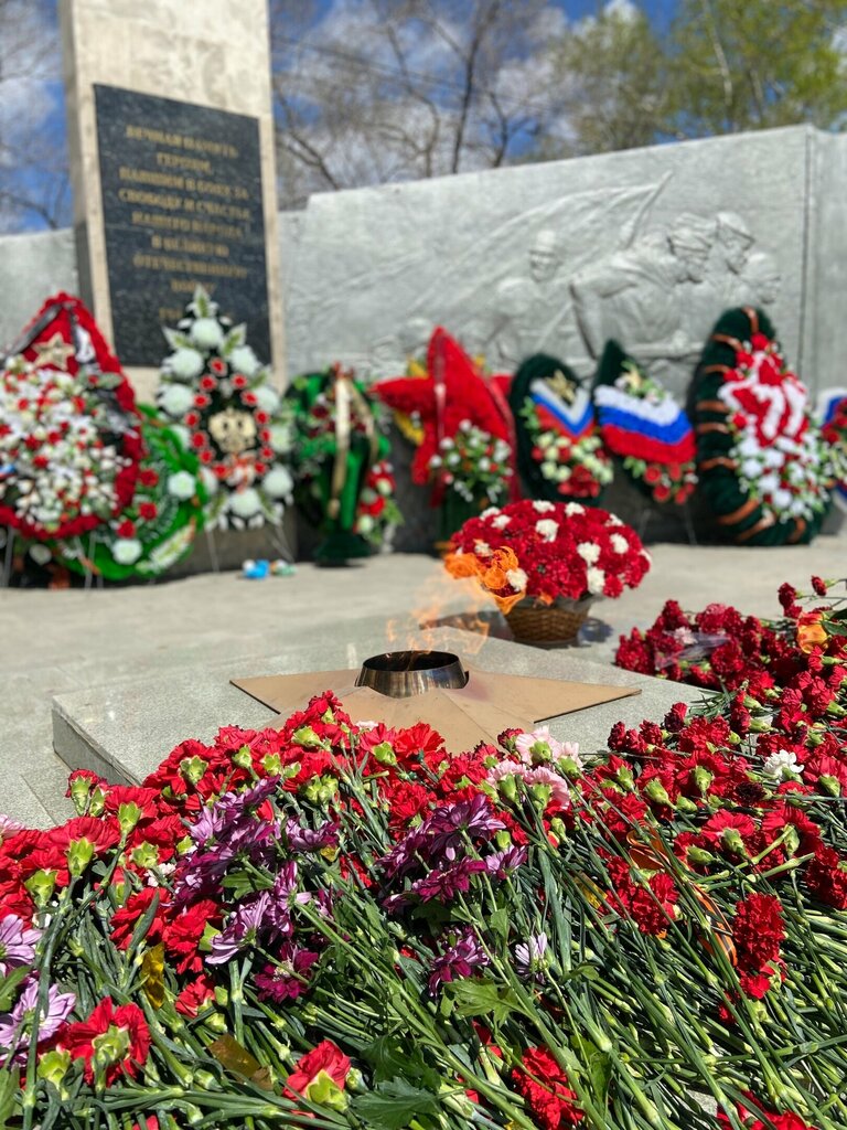 نصب تذكاري للحرب، مقبرة جماعية Мемориал Великой Отечественной войны ، ، صورة
