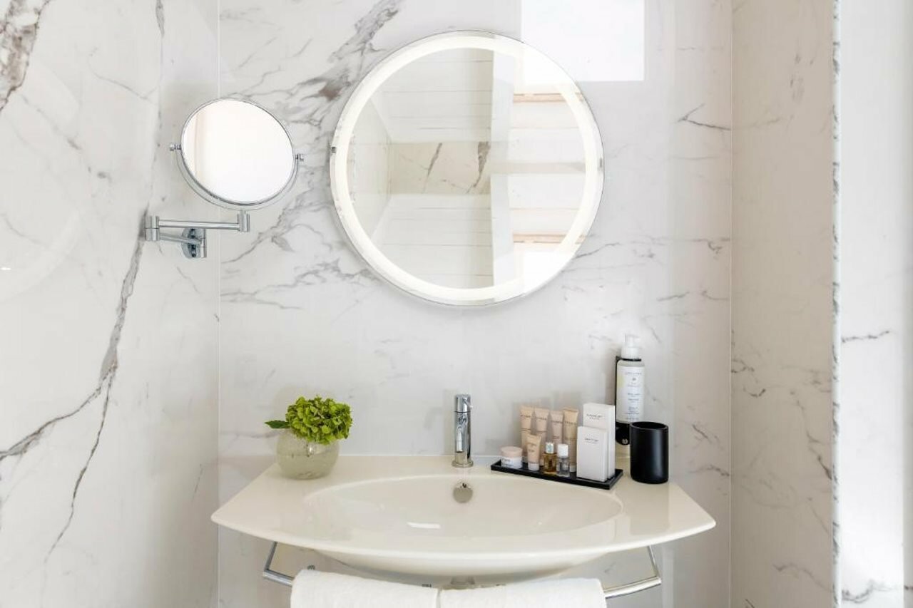 Фото Hotel La Ville