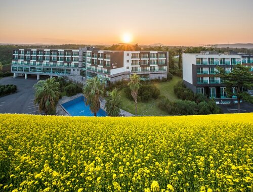 Гостиница Jeju Cordelia Resort