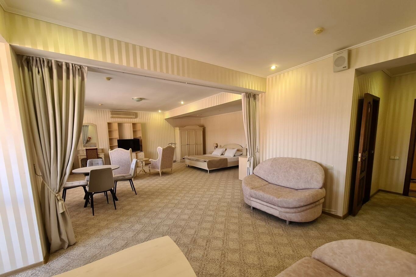 Фото Грин Хаус