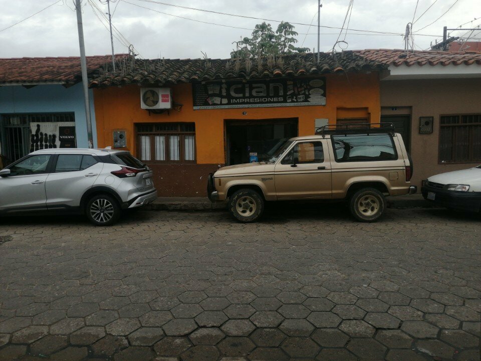 Printing services Imprenta Cian, Santa Cruz de la Sierra, photo